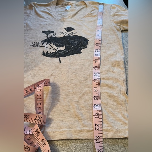 American Apparel Animal Skull T-Shirt Size Large - Picture 9 of 10